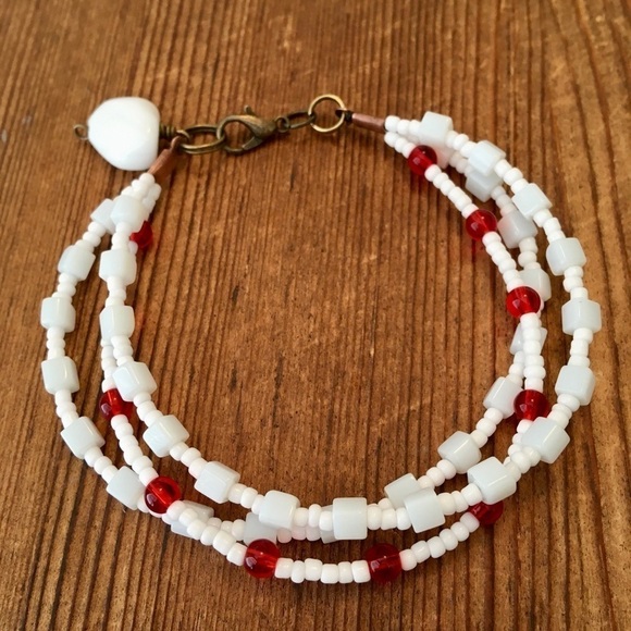 Red and White, Triple Strand Ladies Beaded Bracelet, Handmade Ladies Bracelet - Picture 4 of 7